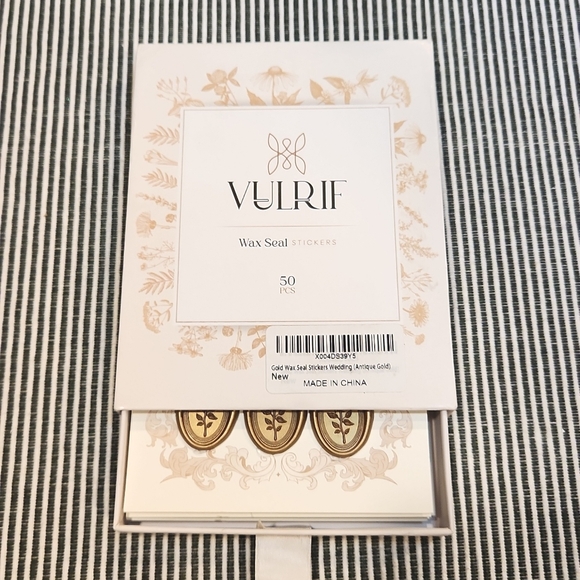 50 wax seal stickers - Picture 4 of 5